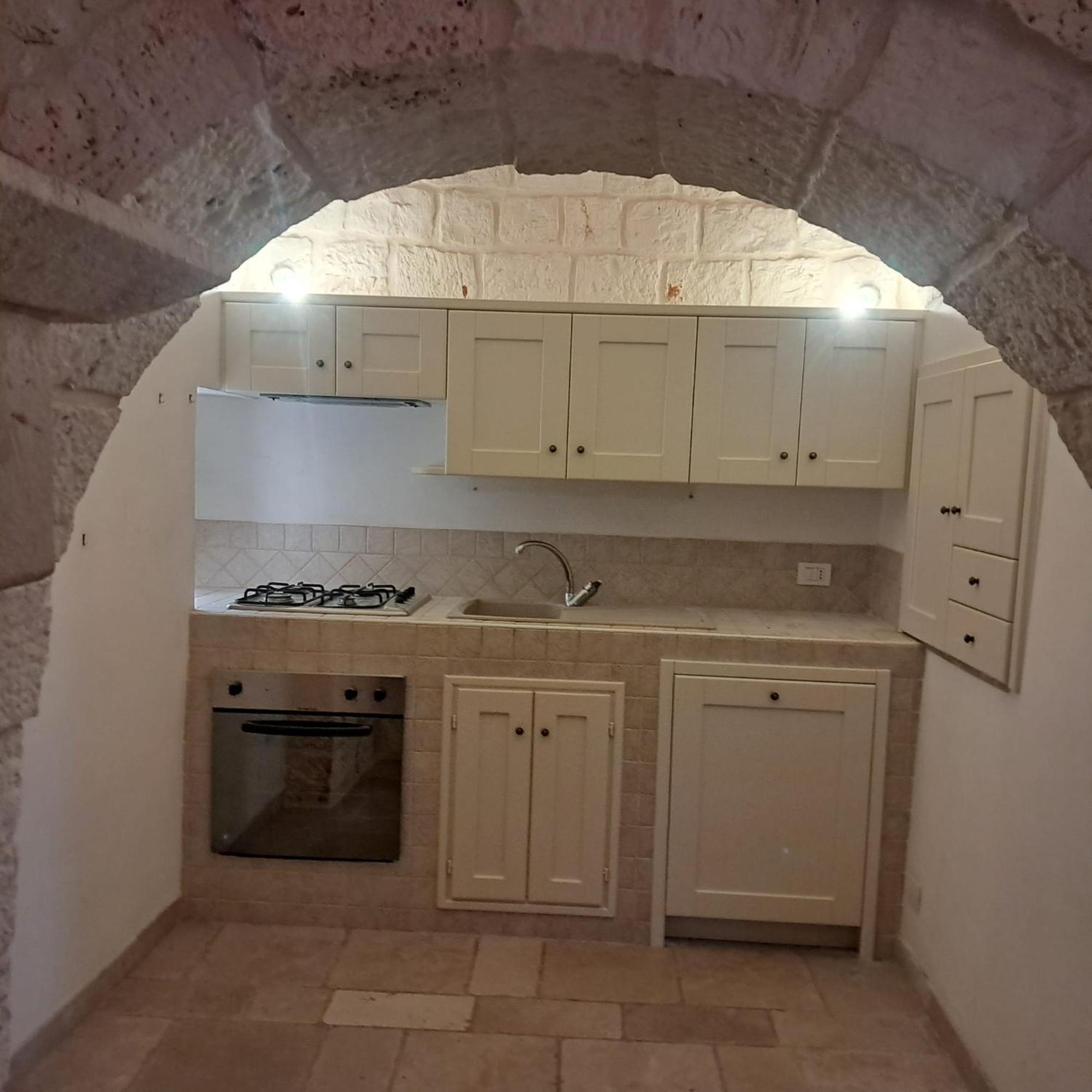 치스테르니노 Trullo Amico 빌라 외부 사진